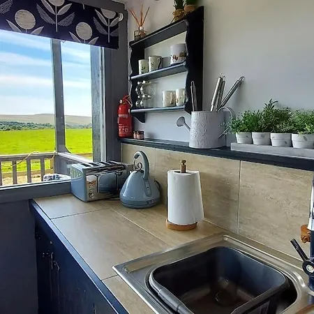 The Cloves Farm Shepherd'S Hut Lydford Esterno foto