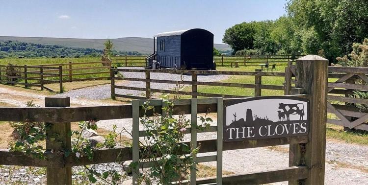 The Cloves Farm Shepherd's Hut Holiday home